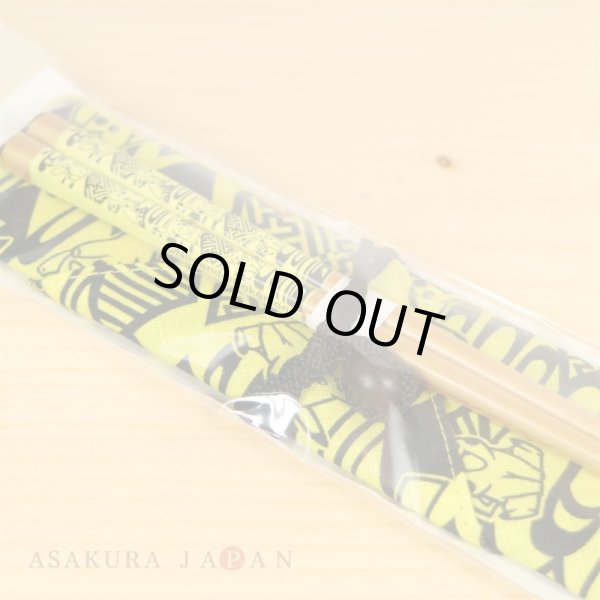 Photo2: Pokemon 2018 Kiri-e art Chopsticks and case Pikachu Made in Japan (2)