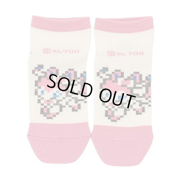 Photo1: Pokemon Center 2019 Eevee DOT COLLECTION Sylveon Socks for Women 23 - 25 cm 1 Pair (1)