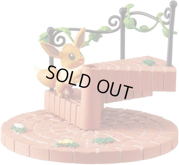 Photo1: Pokemon 2019 Tsunagete Kawaii! Pokemon's Steps Staircase #2 Eevee Figure (1)