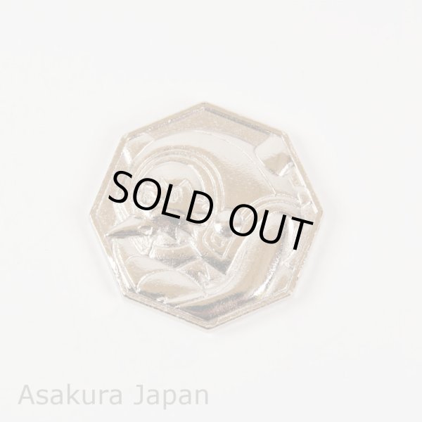Photo1: Pokemon 2015 Metal Collection XY Chesnaught Coin (Silver Version) (1)