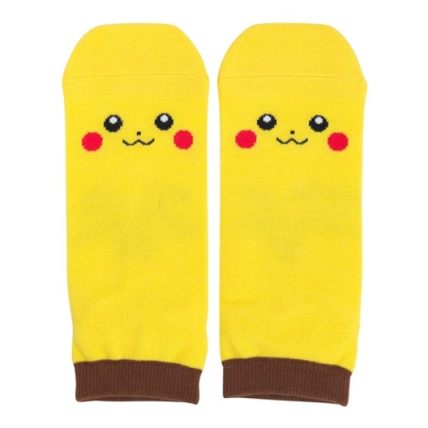 Photo1: Pokemon Center 2017 Pikachu Face Short Socks Women 23 - 25 cm 1 Pair (1)