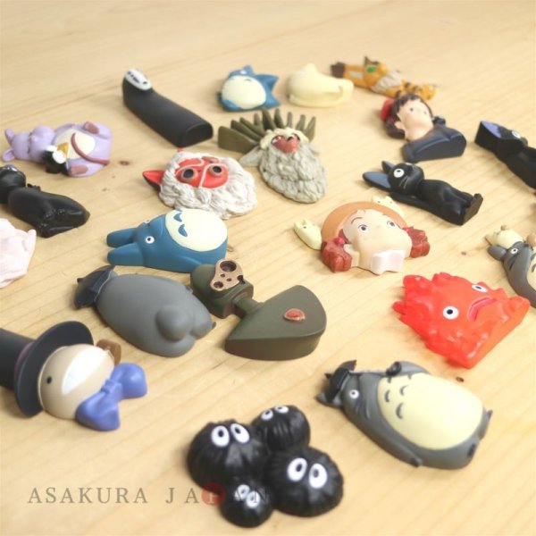 Photo3: Studio Ghibli Figure Magnet LAPUTA Castle in the Sky Fox-squirrel ver. (3)