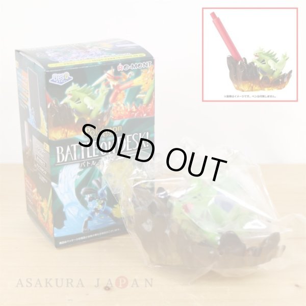 Photo2: Pokemon Desktop Figure BATTLE ON DESK #4 Tyranitar Pen stand (2)