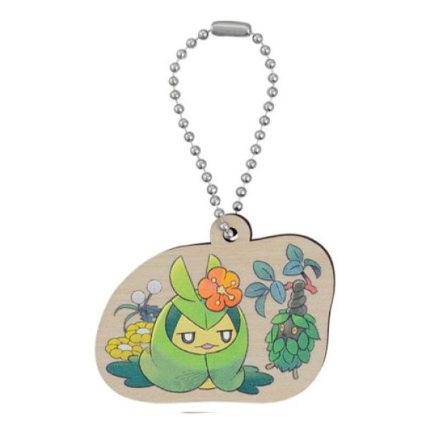 Photo1: Pokemon Center 2022 Mori No Okurimono Wooden Charm Key chain #7 Swadloon Burmy (1)