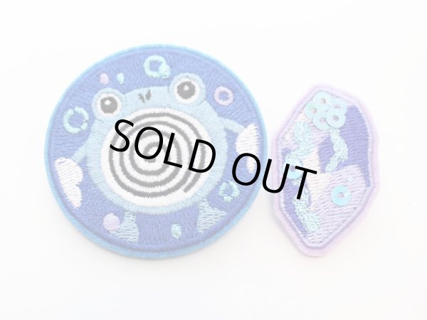 Pokemon Center 2022 SHINKA NO ISHI Embroidery Brooch