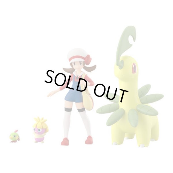 Photo2: BANDAI POKEMON SCALE WORLD Johto edition "Lyra Bayleef Natu Smoochum" 1/20 Figure (2)
