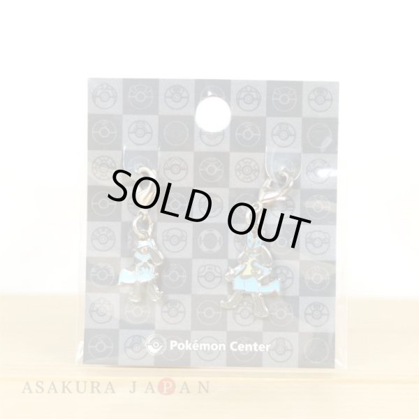 Photo2: Pokemon Center 2022 Metal Charm # 447 448 Riolu Lucario (2)