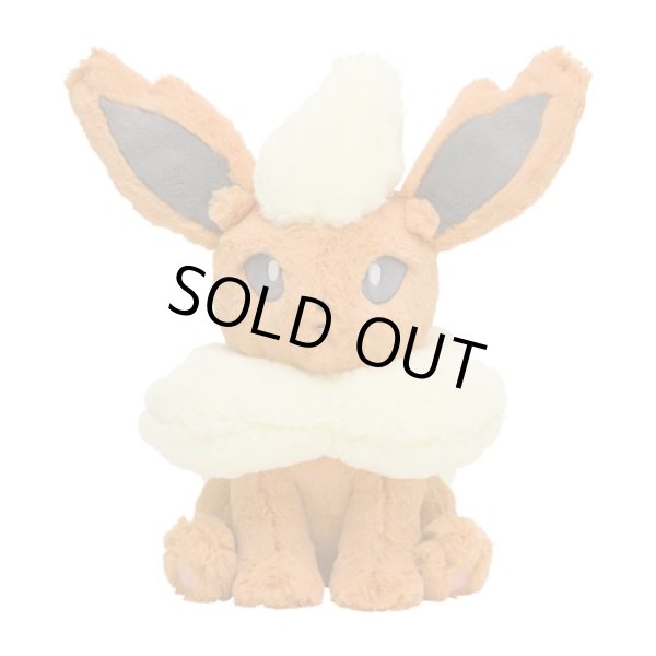 Photo1: Pokemon Center 2022 FUWA-FUWA Fluffy Plush doll Flareon (1)