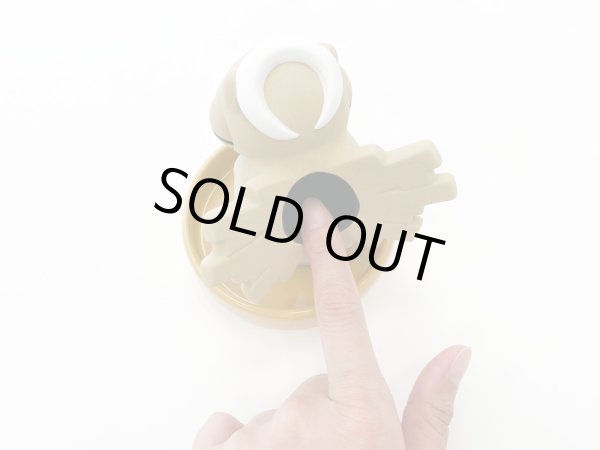 Photo7: Pokemon Center 2023 yonayona Ghost Pottery Aroma Diffuser Shedinja (7)