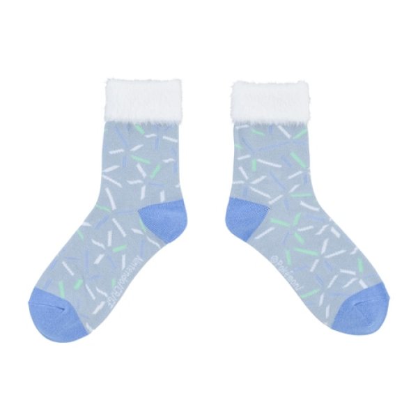 Photo2: Pokemon Center 2023 Socks for Women 23 - 25 cm 1 Pair Fur Frosmoth (2)