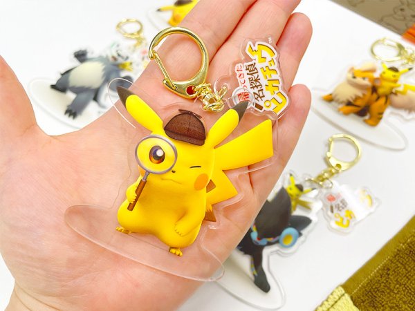 Photo3: Pokemon Center 2023 Detective Pikachu Returns Acrylic Key chain Magnifying glass ver. (3)