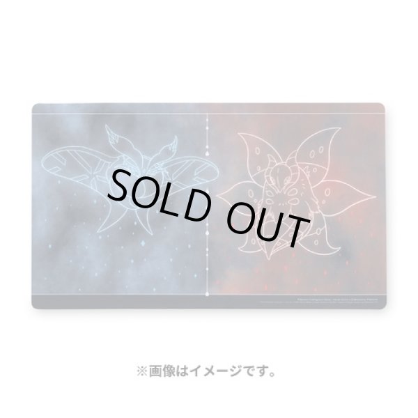 Photo1: Pokemon Center International Card Game Rubber play mat Volcarona & Frosmoth Freezer Burn (1)