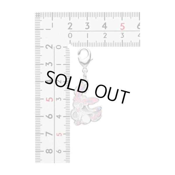 Photo2: Pokemon Center 2024 Metal Charm # 700 Sylveon (2)