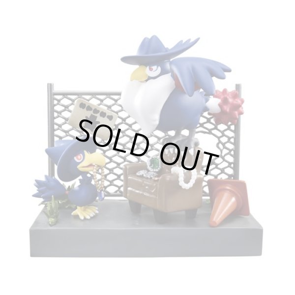 Photo1: Pokemon 2021 Pokemon Town Back alley at night #4 Murkrow & Honchkrow Figure (1)