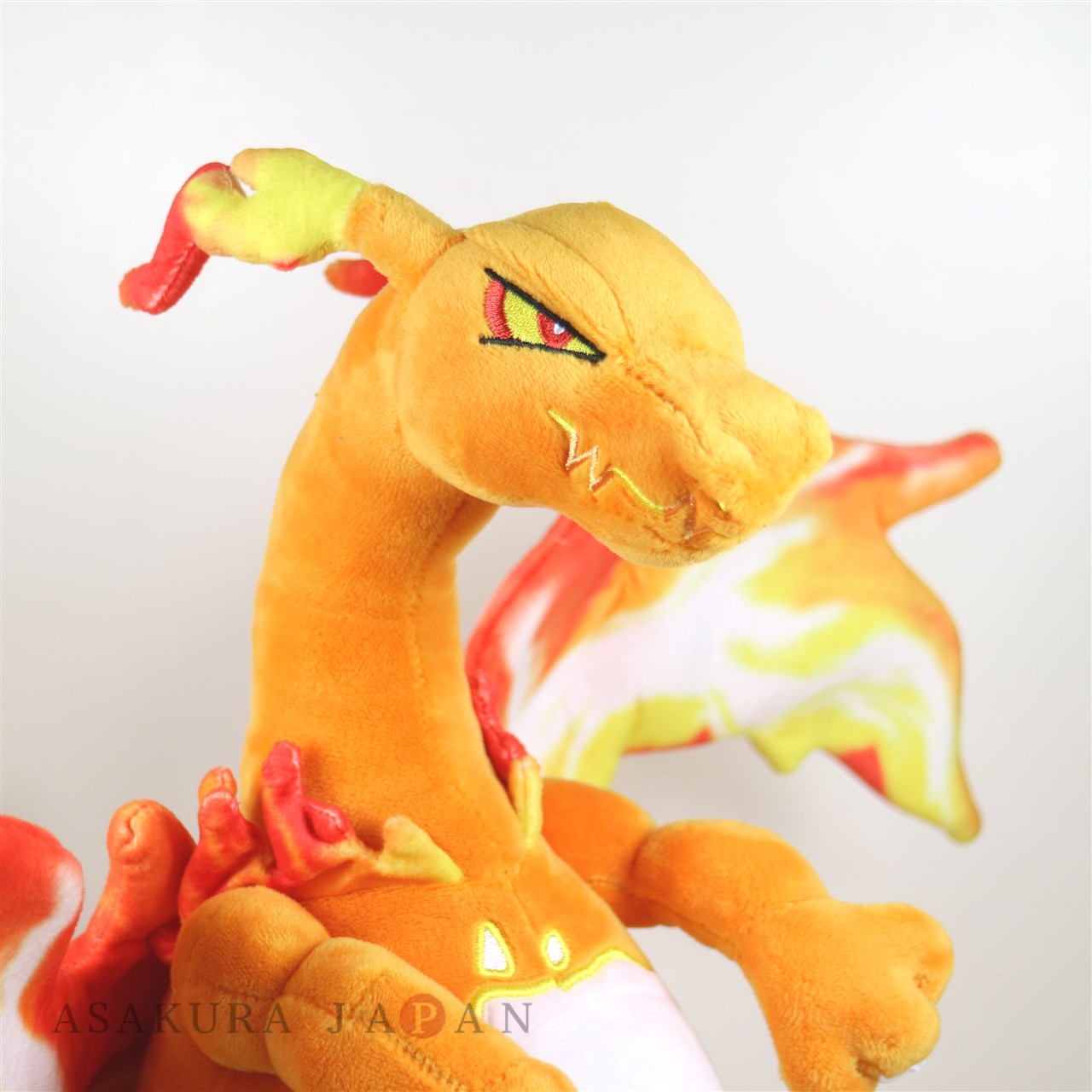 GC53MQ3 My Favorite Pokemon Charizard (Mega) (Traditional Cache