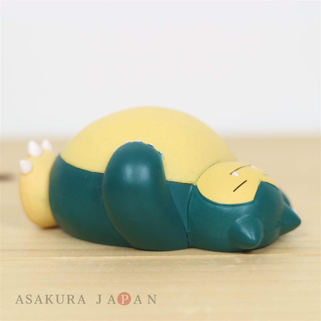 pokemon snorlax figure